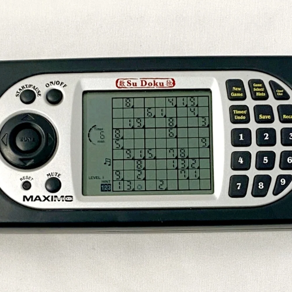 Sealed Maximo Super Sudoku Handheld Electronic Puzzle Game 16,000+ Puzzles New .